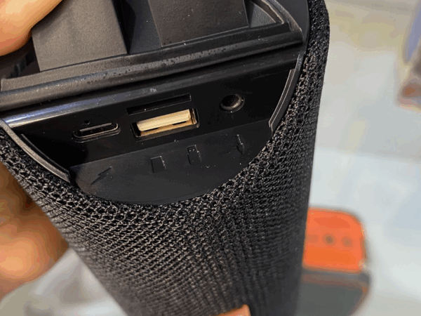 Parlante Tyg Portátil Con Bluetooth, Llamadas, Fm, SD Tg-113 - Imagen 5